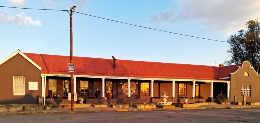8 Bedroom Property for Sale in Memel Free State